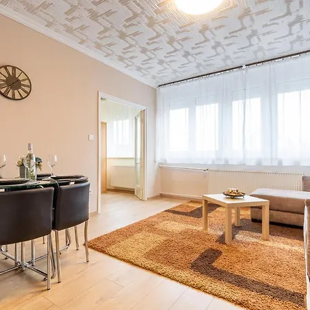Apartmán Chill At Lehel Market